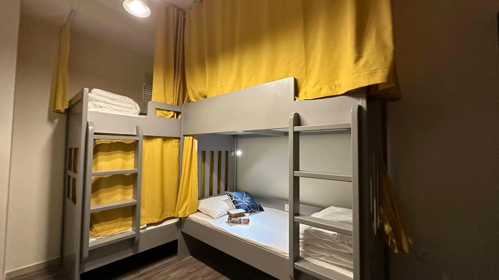 Route 66 Beach Hostel Dubai