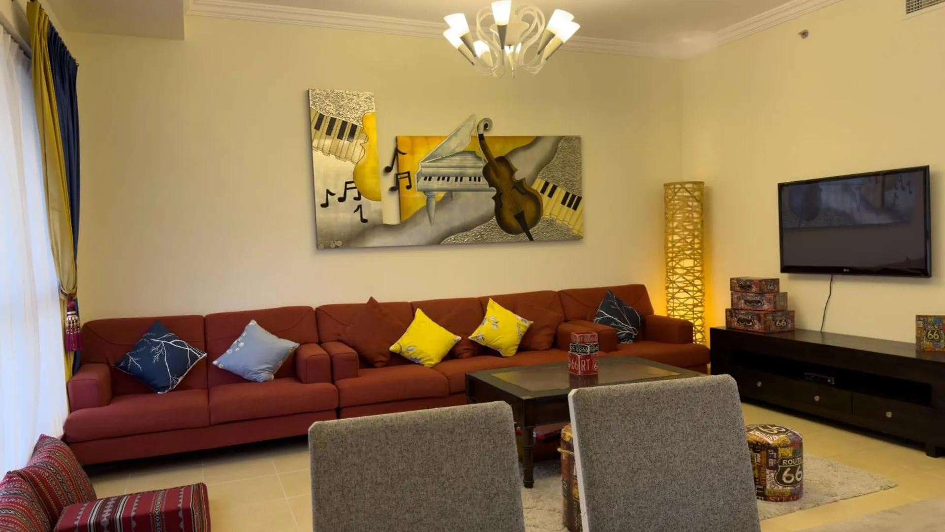 Route 66 Beach Hostel Dubai