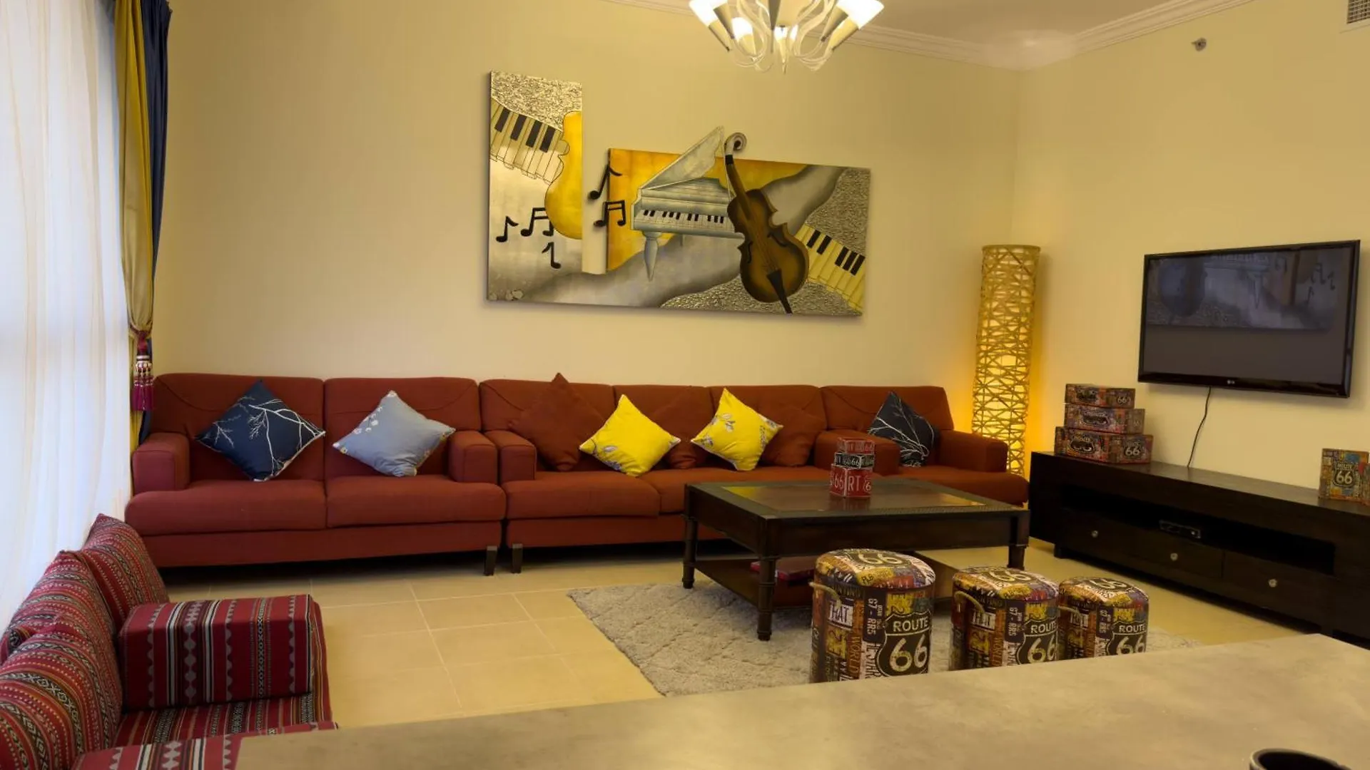 Capsule hotel Route 66 Beach Hostel Dubai