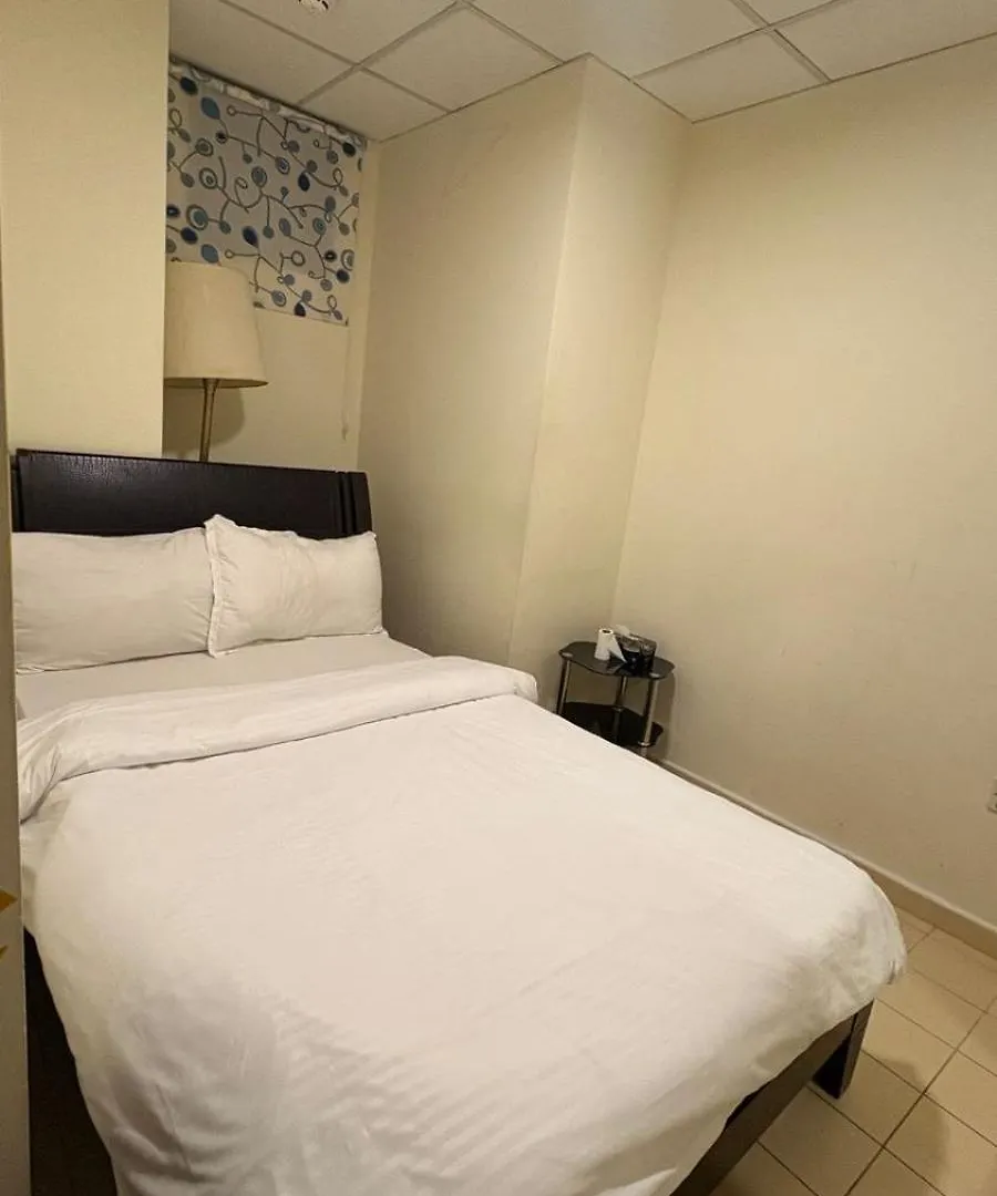 Capsule hotel Route 66 Beach Hostel Dubai