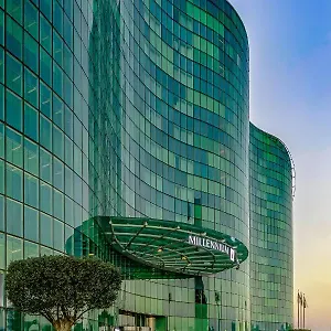 ***** Hotel Millennium Al Rawdah United Arab Emirates