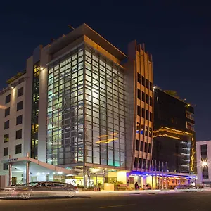 Aparthotel Mena Albarsha At The Mall, Dubai